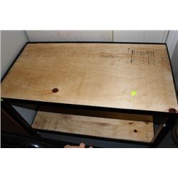 HEAVY DUTY METAL STAND