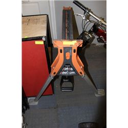 RIDGID LOCKING TRIPOD BENCH