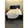 Image 1 : #48 SHOWHOME QU SIZE BEDFRAME W COMFORT REST