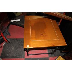 METAL AND WOOD END TABLE, BLACK