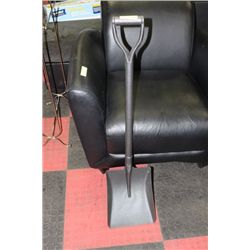 NEW SHOVEL
