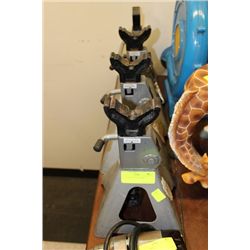 (4) 3 TONNE AXLE STANDS