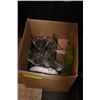 Image 1 : BOX OF KITCHEN GLASSWARE ETC