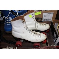 ROLLER SKATES, SZ 8, DOMINION
