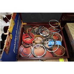 JEWELRY BOX W CONTENTS ON CHOICE