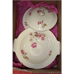 JOHNSON BROS.3 PC CASSEROLE WITH PLATE