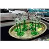 Image 1 : ESTATE TRAY W GREEN GLASSES