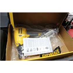 DEWALT 3.5" CLIPPED HEAD FRAMING NAILER