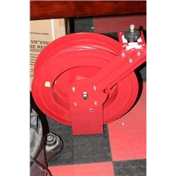 NEW 3/8" X 50' AIR HOSE REEL W HOSE