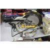 Image 1 : DEWALT MITRE SAW