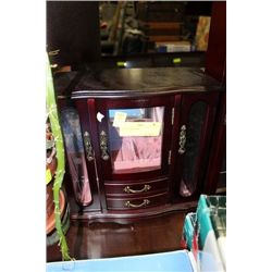 JEWELLERY BOX