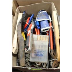 BOX OF HAND TOOLS