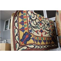 LARGE 8 X 10 INDOOR/OUTDOOR AREA CARPET ON CHOICE