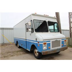 1981 GMC P30 1TON GRUMMAN KURBMASTER V8