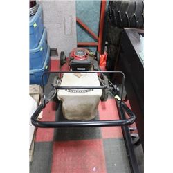 #11 CRAFTSMAN GAS LAWNMOWER W/ BAG