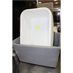 5 LARGE WHITE TOTES, 1 GRAY