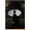 Image 1 : SHOWHOME BLACK LAMP