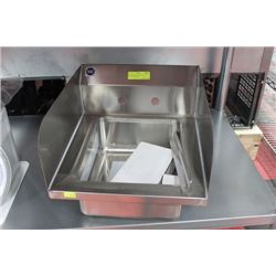 ME-22 STAINLESS STEEL WALL MOUNT HAND SINK