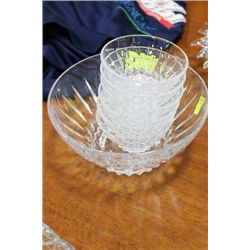 CRYSTAL BOWL W/ 6 MATCHING BOWLS