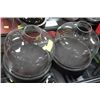 Image 1 : 2 GLASS SHOWHOME VASES