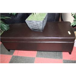 BROWN LEATHERETTE STORAGE OTTOMAN
