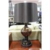 Image 1 : SHOWHOME AMBER GLASS LAMP