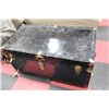 Image 1 : VINTAGE STORAGE TRUNK