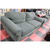 Image 1 : 3 PC GREEN FABRIC SOFA/LOVE SEAT AND CHAIR