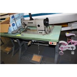 YAKUMO COMMERCIAL SEWING MACHINE