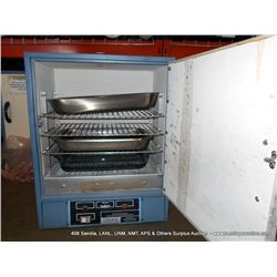 BLUE M LABORATORY OVEN