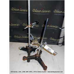 CASTA LOYER HEATING CLAMP STAND