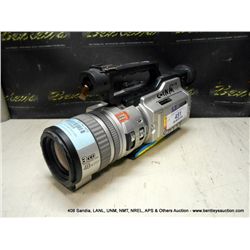 SONY DIGITAL HANDY CAM DCR-VX2000 NTSC (print sequence:) 59449 S-856580