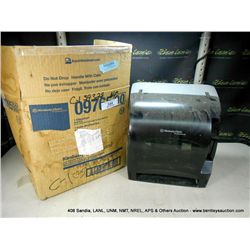 CLARK PAPER TOWEL DISPENSER (print sequence:) 59325