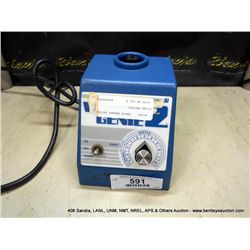 SCIENTIFIC INDUSTRIES FE4300 VORTEX MIXER