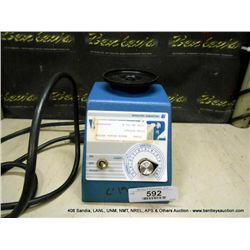 SCIENTIFIC INDUSTRIES FE4300 VORTEX MIXER