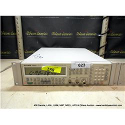 FLUKE PM6681 TIMER COUNTER / ANALYZER (print sequence:) I-258