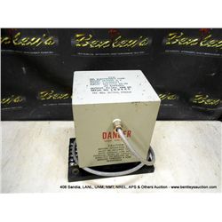 DEL ELECTRONICS VOLTAGE POWER SUPPLY