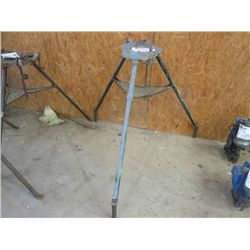 PIPE STAND W/VISE