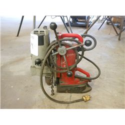 MILWAUKEE 4203 MAGNETIC DRILL