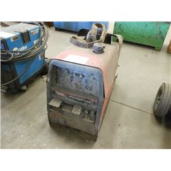 LINCOLN RANGER 250 WELDER, S/N U1041114721, GAS ENG, PARTS ONLY