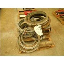 (1) PALLET MISC PIPE FLANGES