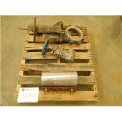 (1) PALLET MISC VALVES & CLAMPS