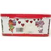 Image 4 : VINTAGE 1984 PINK PANTHER & SONS METAL LUNCH BOX