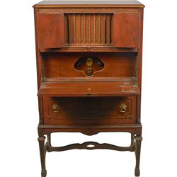 Atwater Kent Model 60 In Pooley Cabinet Model 1700.
