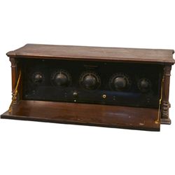 Freed-Eisemann Wood Tabletop 5-Knob AM Radio Model NR45