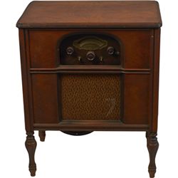 Atwater Kent Wood Lowboy 3-Knob Radio Console Model 74.