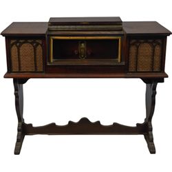 Ozarka Model 90 In 2-Speaker Wood Console.
