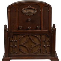 Echophone 4-Knob Cathedral Radio Model 15.