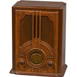 Westinghouse Wood Mini Tombstone 2-Knob Tabletop Radio.