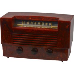 RCA Catalin Tabletop 3-Knob SW/AM Radio Model 66X8.